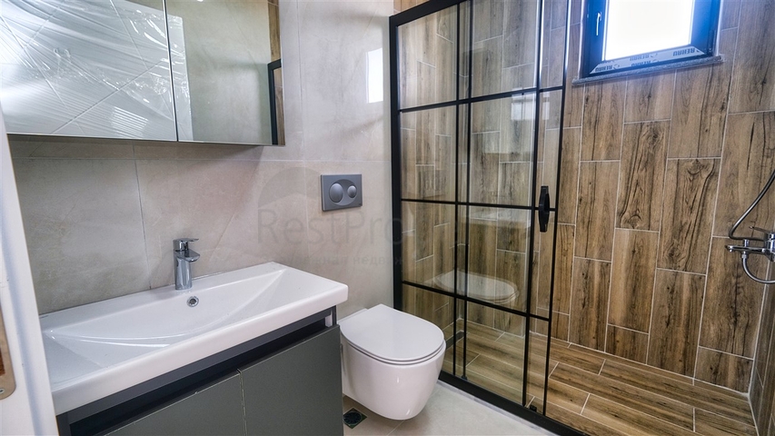 فيلا منفصلة 5 + 1 في يشيلباهير دوشيميتي