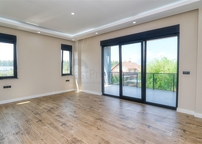 فيلا منفصلة 5 + 1 في يشيلباهير دوشيميتي