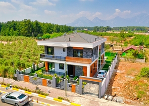 فيلا منفصلة 5 + 1 في يشيلباهير دوشيميتي