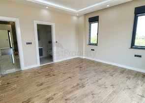 فيلا منفصلة 5 + 1 في يشيلباهير دوشيميتي