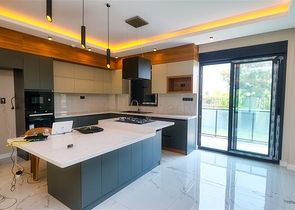 فيلا منفصلة 5 + 1 في يشيلباهير دوشيميتي