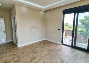 فيلا منفصلة 5 + 1 في يشيلباهير دوشيميتي