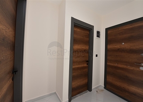 مجمع فاخر - خدمات 5 نجوم -شقة غرفة وصالة - في مهموتلار / الانيا 