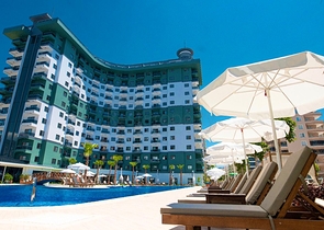 مجمع فاخر - خدمات 5 نجوم -شقة غرفة وصالة - في مهموتلار / الانيا 