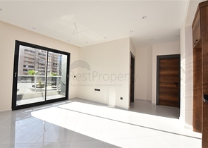 مجمع فاخر - خدمات 5 نجوم -شقة غرفة وصالة - في مهموتلار / الانيا 