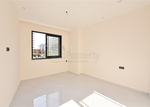 مجمع فاخر - خدمات 5 نجوم -شقة غرفة وصالة - في مهموتلار / الانيا 