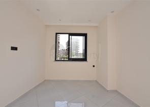 مجمع فاخر - خدمات 5 نجوم -شقة غرفة وصالة - في مهموتلار / الانيا 