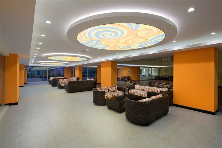 قريبة من شاطئ كليوباترا - شقة غرفة وصالة -مفروشة -في مركز الانيا 