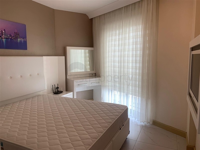 قريبة من شاطئ كليوباترا - شقة غرفة وصالة -مفروشة -في مركز الانيا 