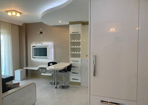 قريبة من شاطئ كليوباترا - شقة غرفة وصالة -مفروشة -في مركز الانيا 