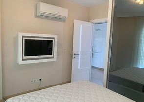 قريبة من شاطئ كليوباترا - شقة غرفة وصالة -مفروشة -في مركز الانيا 