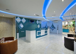 قريبة من شاطئ كليوباترا - شقة غرفة وصالة -مفروشة -في مركز الانيا 