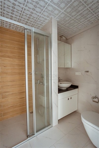 مناسبة للاستثمار - شقة في مركز الانيا - تصميم 1+1 