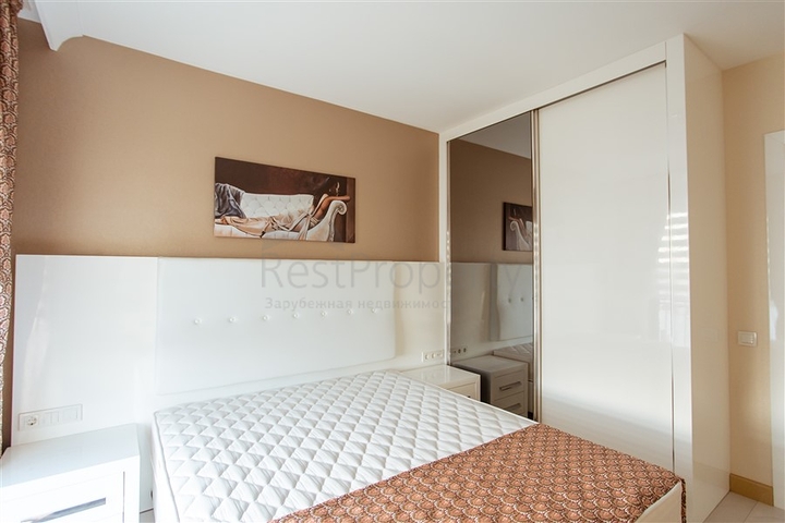 مناسبة للاستثمار - شقة في مركز الانيا - تصميم 1+1 