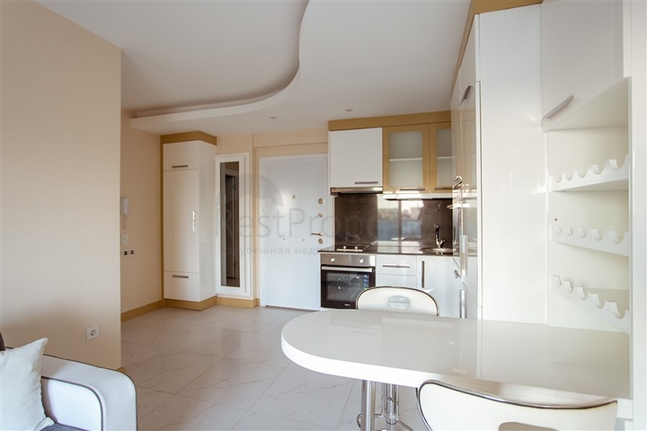 مناسبة للاستثمار - شقة في مركز الانيا - تصميم 1+1 