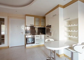 مناسبة للاستثمار - شقة في مركز الانيا - تصميم 1+1 