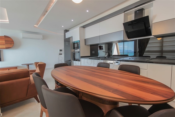 اطلالة بحرية - مجمع 5 نجوم -شقة غرفتين وصالة - مفروشة -في كارجي جاك/ الانيا 