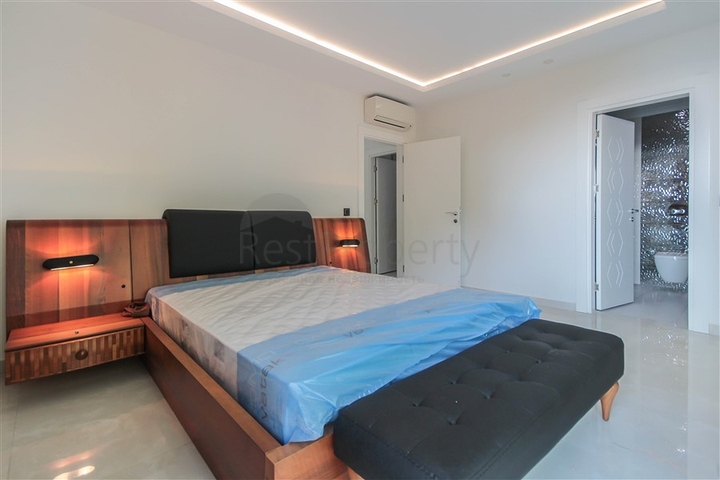 اطلالة بحرية - مجمع 5 نجوم -شقة غرفتين وصالة - مفروشة -في كارجي جاك/ الانيا 