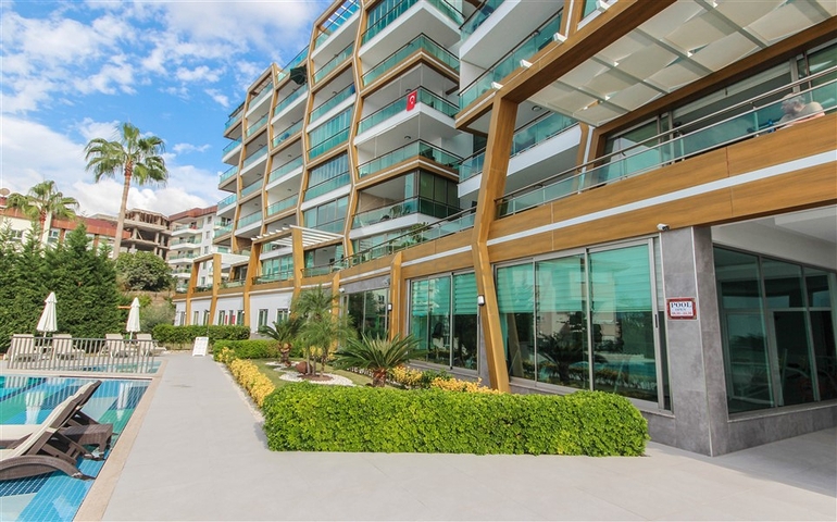 اطلالة بحرية - مجمع 5 نجوم -شقة غرفتين وصالة - مفروشة -في كارجي جاك/ الانيا 