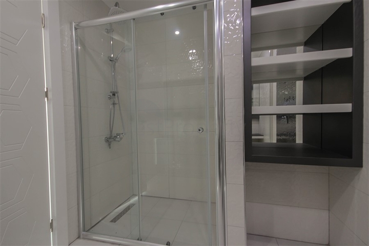 اطلالة بحرية - مجمع 5 نجوم -شقة غرفتين وصالة - مفروشة -في كارجي جاك/ الانيا 