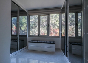 اطلالة بحرية - مجمع 5 نجوم -شقة غرفتين وصالة - مفروشة -في كارجي جاك/ الانيا 