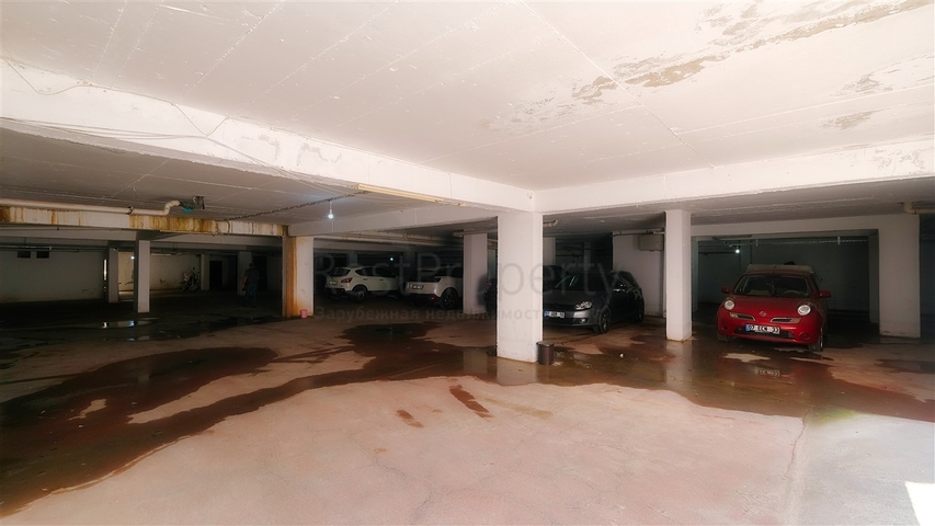 شقة 2 + 1 على مسافة قريبة من البحر في أنطاليا