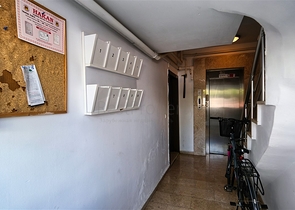 شقة 2 + 1 على مسافة قريبة من البحر في أنطاليا