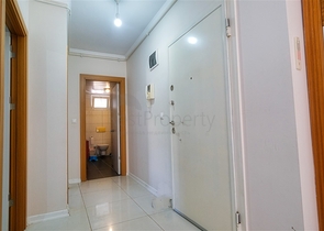 شقة 2 + 1 على مسافة قريبة من البحر في أنطاليا