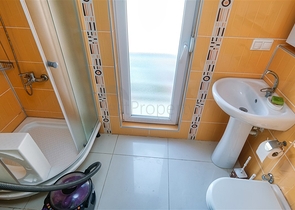 شقة 2 + 1 على مسافة قريبة من البحر في أنطاليا