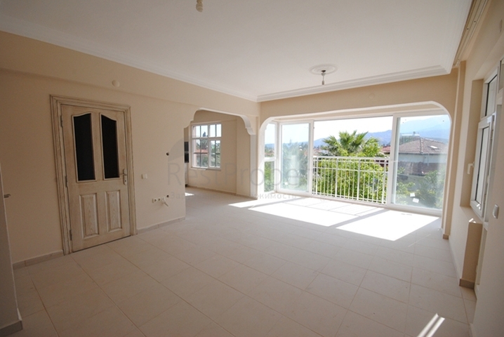 فيلا في كيمير تطل على جبال طوروس