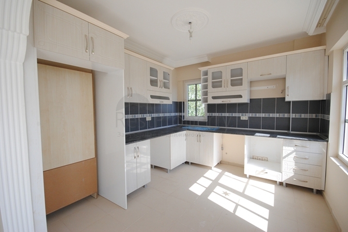 فيلا في كيمير تطل على جبال طوروس