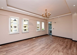 سعر مناسب -شقة 2 غرفة وصالة -في مركز مدينة الانيا 