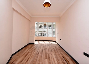 سعر مناسب -شقة 2 غرفة وصالة -في مركز مدينة الانيا 