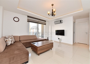 مناسبة للمهتمين بالاستثمار -شقة مفروشة -تصميم 1+1 - في مركز الانيا 