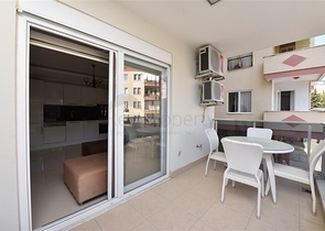 مناسبة للمهتمين بالاستثمار -شقة مفروشة -تصميم 1+1 - في مركز الانيا 