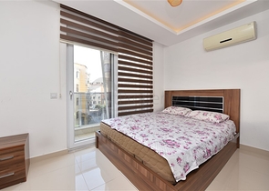 مناسبة للمهتمين بالاستثمار -شقة مفروشة -تصميم 1+1 - في مركز الانيا 