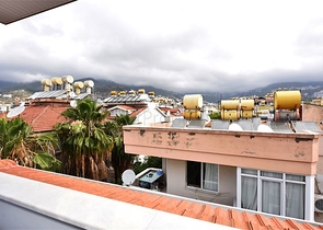 قريبة من شاطئ كليوباترا - دوبلكس 3 غرف وصالة -في مركز الانيا 