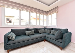 قريبة من شاطئ كليوباترا - دوبلكس 3 غرف وصالة -في مركز الانيا 