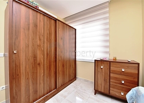 قريبة من شاطئ كليوباترا - دوبلكس 3 غرف وصالة -في مركز الانيا 