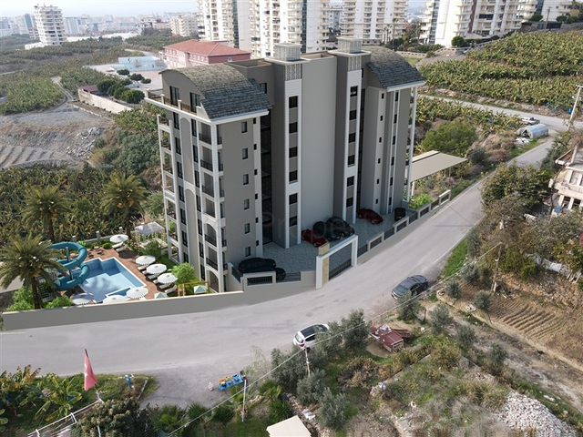 شقق ضمن مجمع سكني قيد الانشاء -في مهموتلار / الانيا 