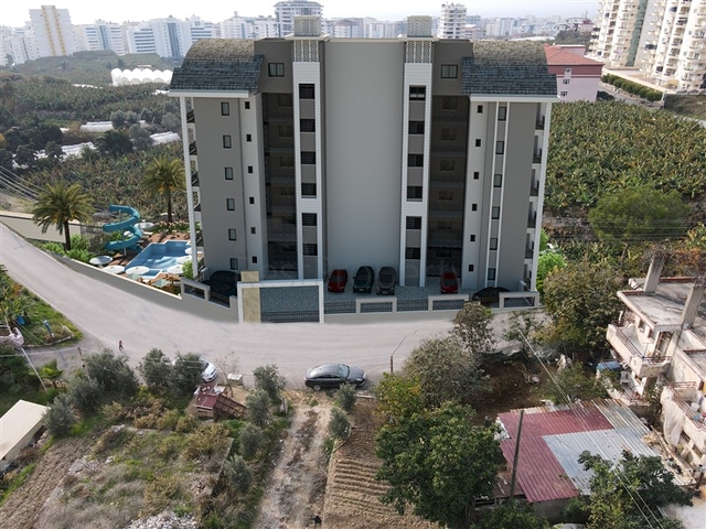 شقق ضمن مجمع سكني قيد الانشاء -في مهموتلار / الانيا 