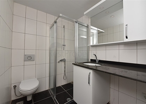 سعر منافس - شقة 2 غرفة وصالة -ضمن مجمع قريب من البحر -في مهموتلار / الانيا 