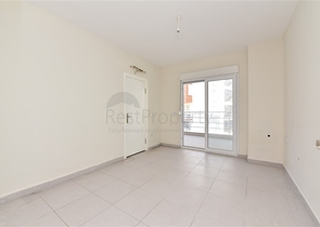 سعر منافس - شقة 2 غرفة وصالة -ضمن مجمع قريب من البحر -في مهموتلار / الانيا 