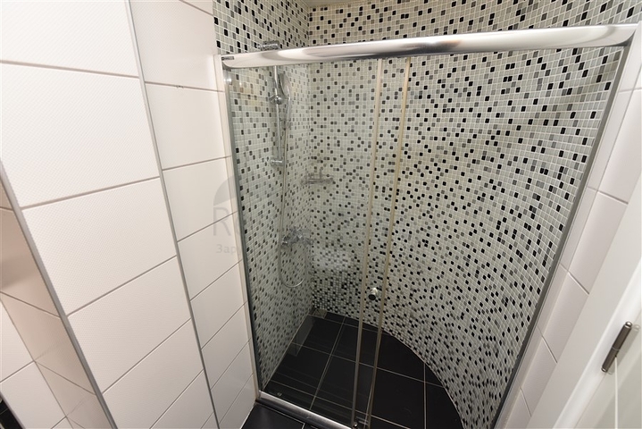 موقع مميز -شقة 1+1 - مفروشة -في مركز الانيا 