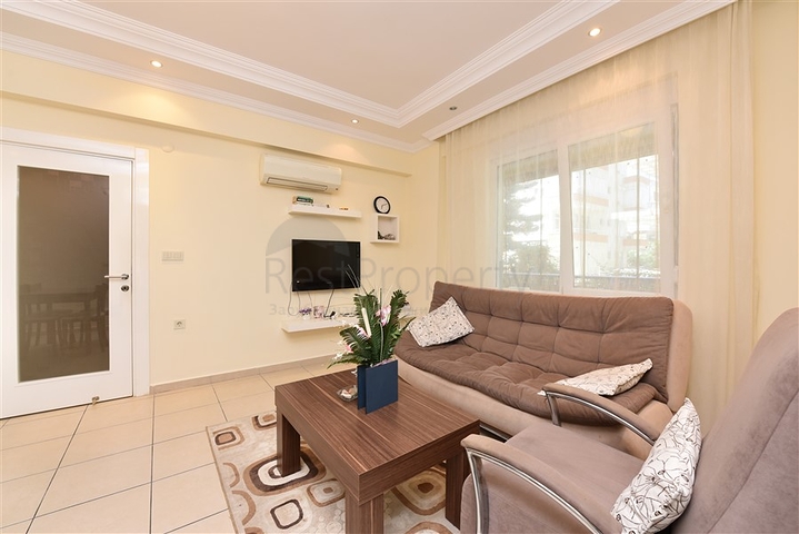 موقع مميز -شقة 1+1 - مفروشة -في مركز الانيا 