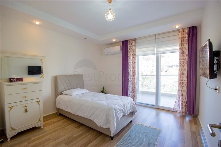 مجمع فاخر -دوبلكس 4 غرف وصالة -مفروشة -في كاستل / الانيا 