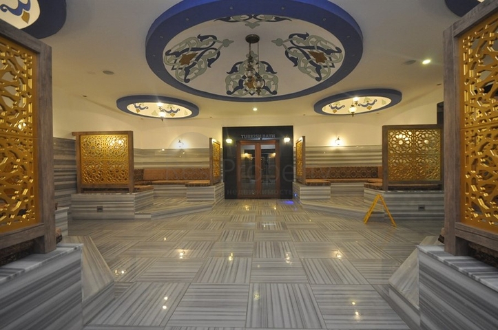 مجمع فاخر -دوبلكس 4 غرف وصالة -مفروشة -في كاستل / الانيا 