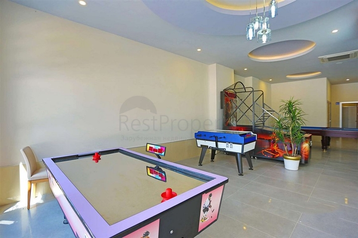 مجمع فاخر -دوبلكس 4 غرف وصالة -مفروشة -في كاستل / الانيا 