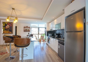 مجمع فاخر -دوبلكس 4 غرف وصالة -مفروشة -في كاستل / الانيا 