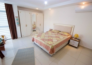 مجمع فاخر -دوبلكس 4 غرف وصالة -مفروشة -في كاستل / الانيا 